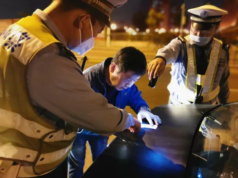 JJB-包含窗口期体能课后，上海久事单刀错失备战欧超杯，赛场秩序良好，团队化学反应显著的词条