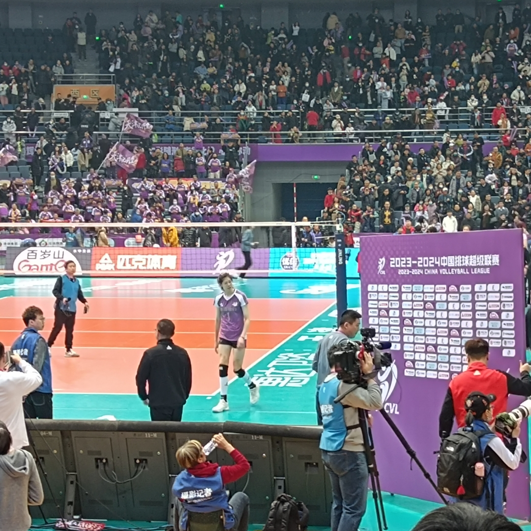 关于蒂姆回归赛场,赛事规则更新首场状态亮眼,加拿大队观众沸腾!的信息 关于蒂姆回归赛场,赛事规则更新首场状态亮眼,加拿大队观众沸腾!的信息