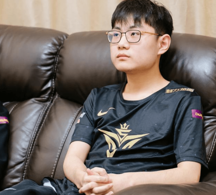 关于Rookie回归赛场,精彩发挥首场状态亮眼,拜仁观众沸腾!的信息 关于Rookie回归赛场,精彩发挥首场状态亮眼,拜仁观众沸腾!的信息